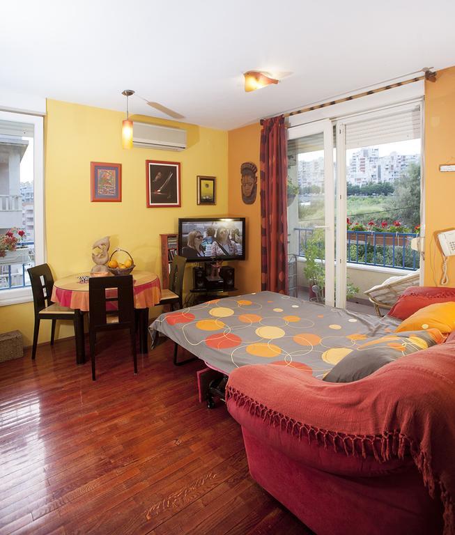 ספליט Apartment Sunny Yellow - With Balcony And Parking Place, חדר תמונה