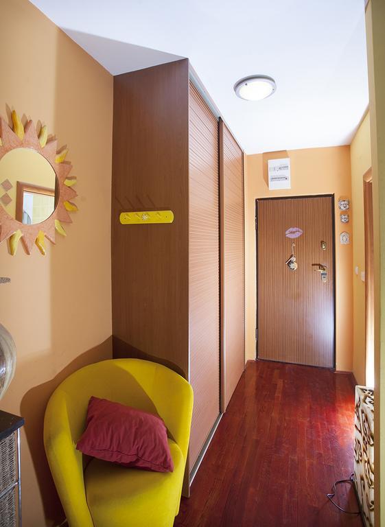 ספליט Apartment Sunny Yellow - With Balcony And Parking Place, חדר תמונה